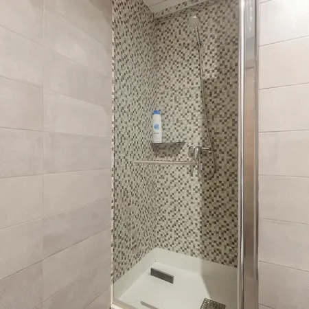 Vialia Estacion Ave Y Tren Apartmán
