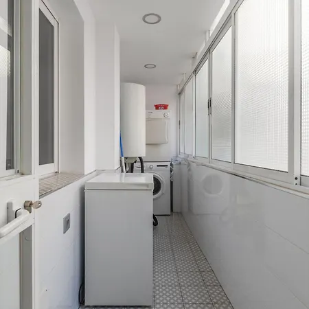 Vialia Estacion Ave Y Tren Apartmán *